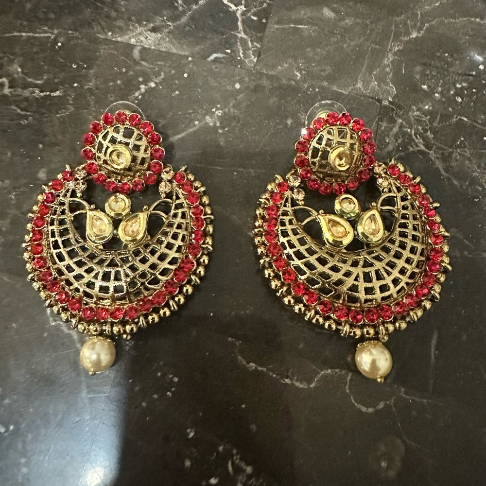 Indian jhumka